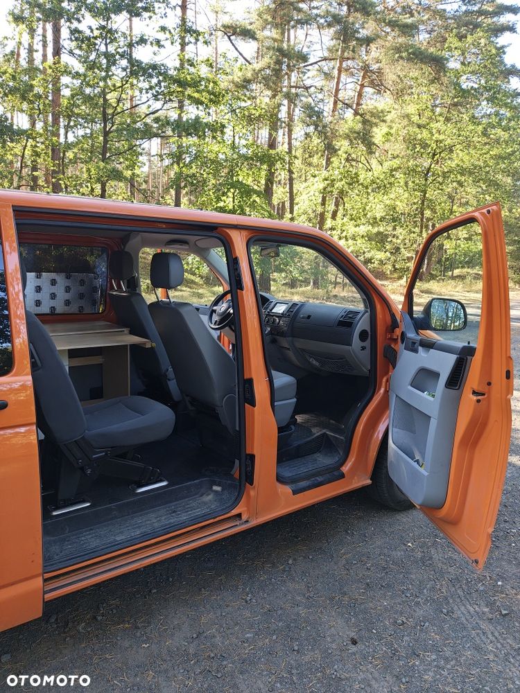 Volkswagen Transporter - 4