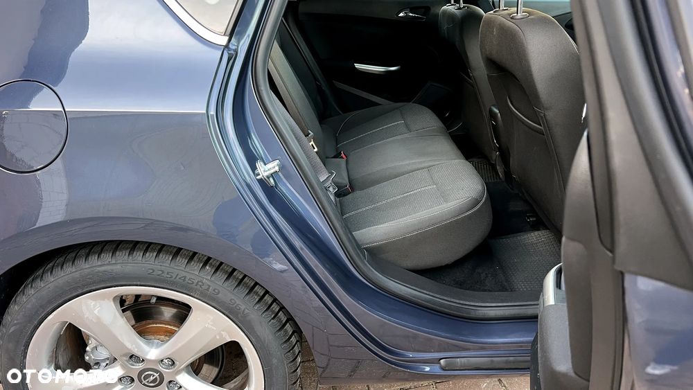 Opel Astra IV 1.6 T Sport - 24