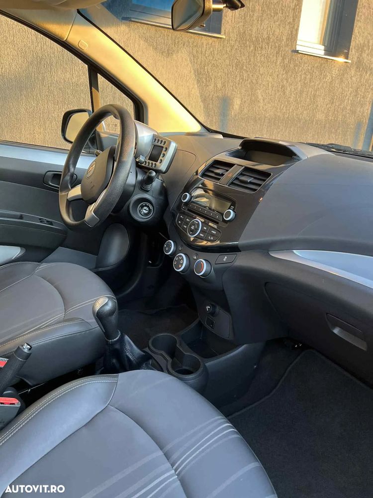 Chevrolet Spark - 10