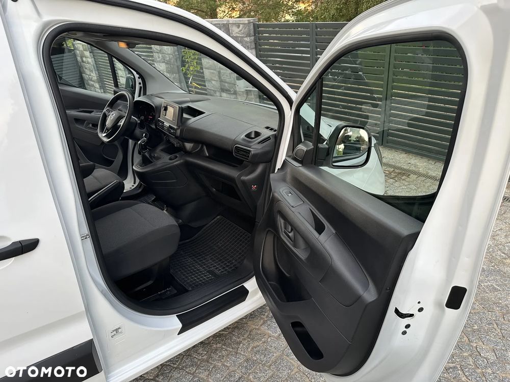 Opel Combo - 19