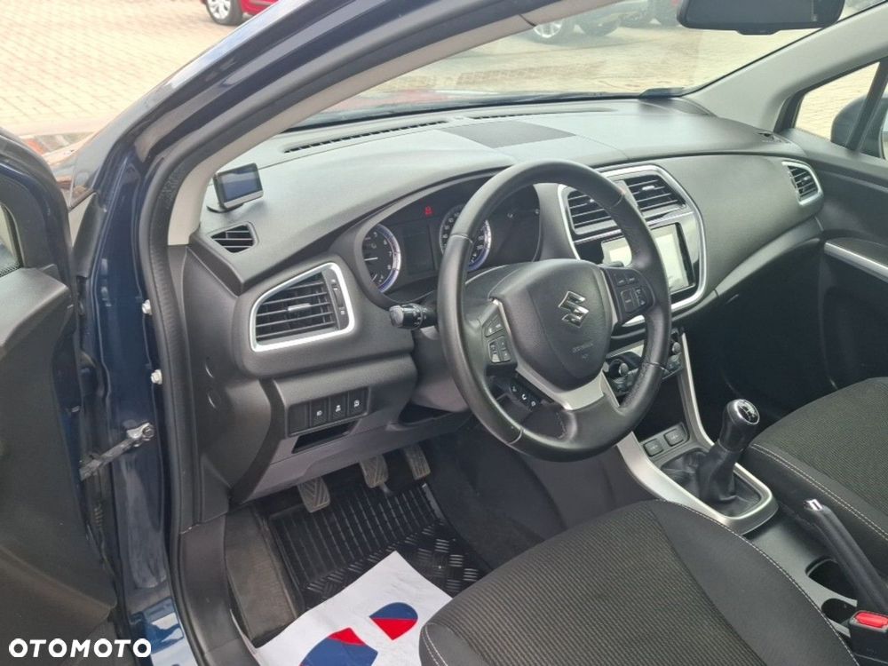 Suzuki SX4 S-Cross 1.0 T Premium - 19