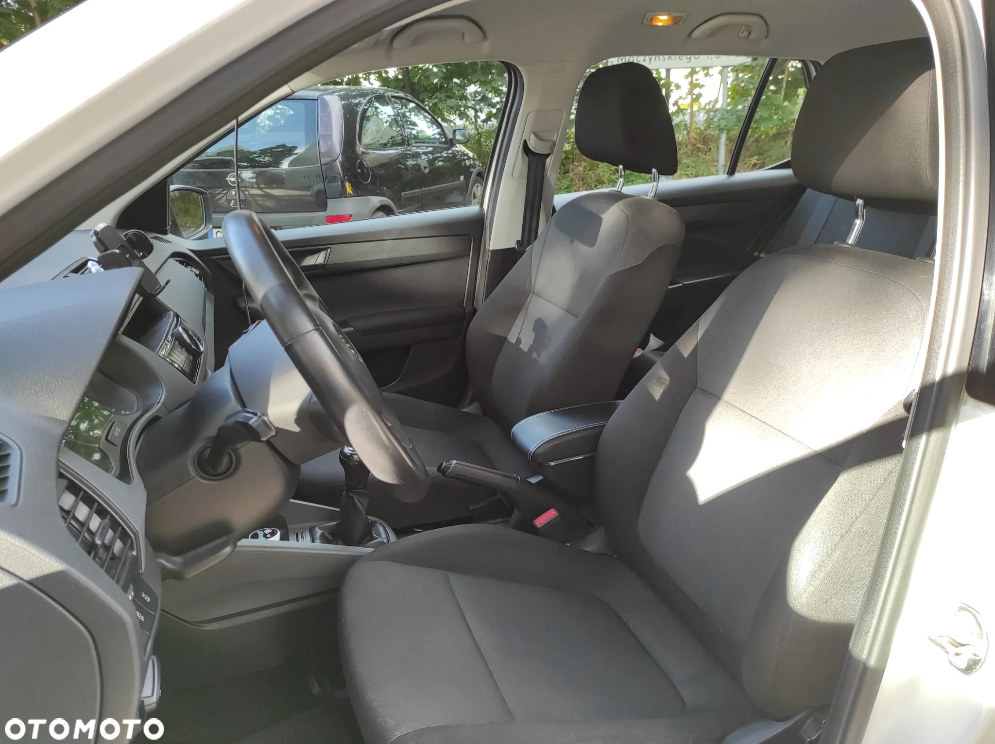 Skoda Fabia 1.2 TSI Active - 13