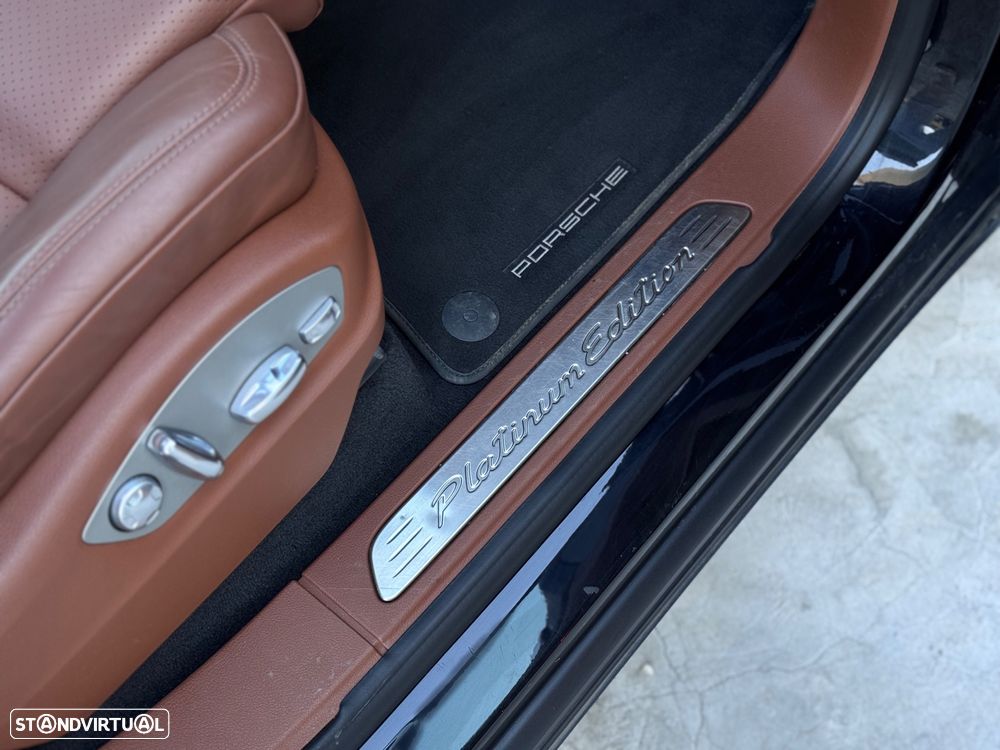 Porsche Cayenne Diesel Platinum Edition - 25
