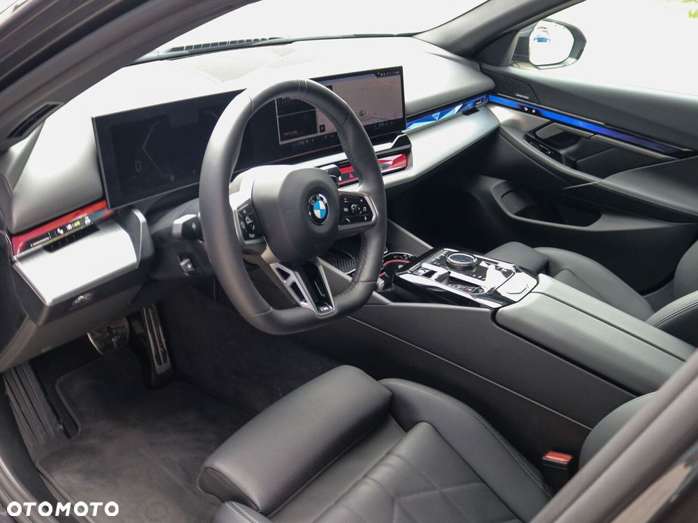 BMW Seria 5 - 16