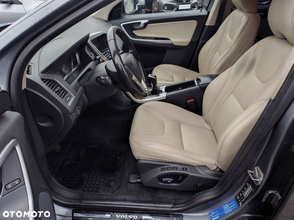 Volvo XC 60 - 15