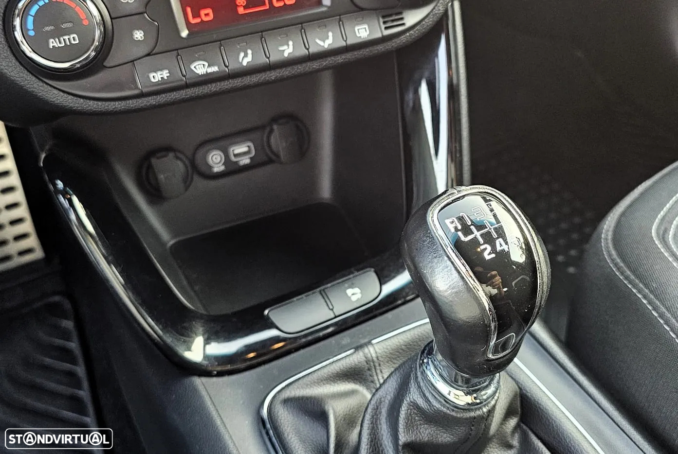 Kia Ceed SW 1.6 CRDi GT Line - 31