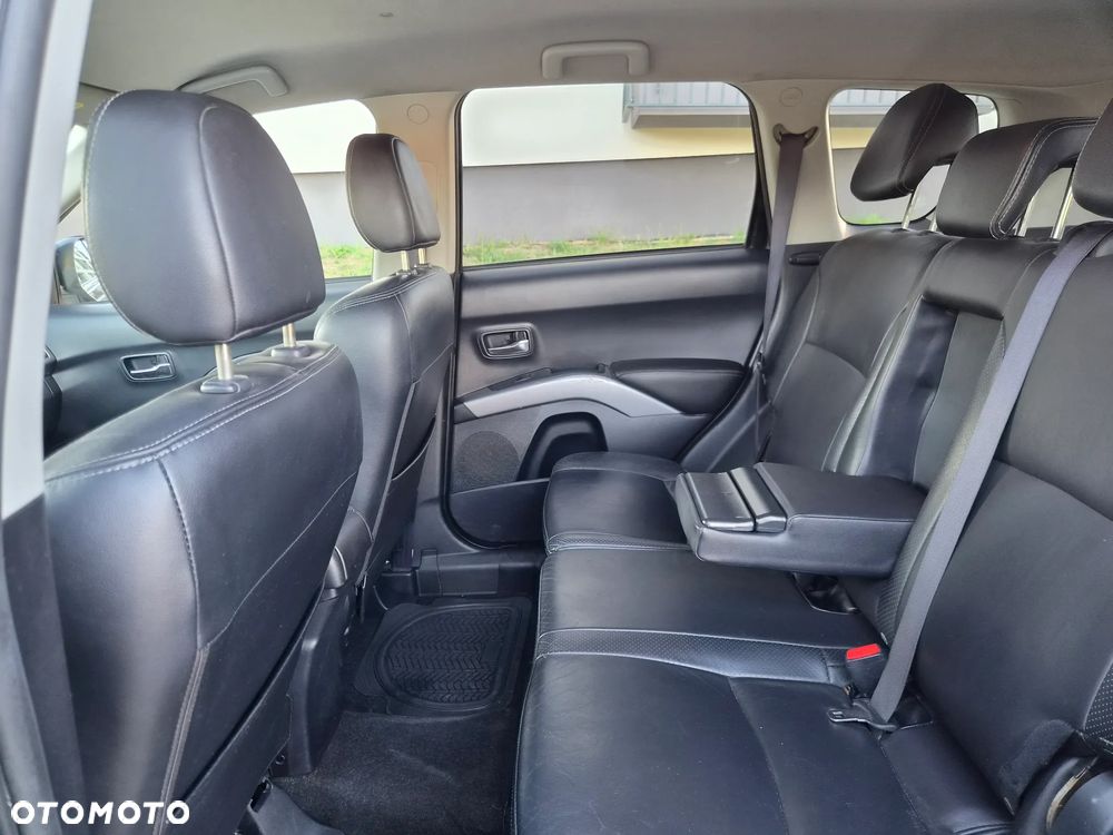 Citroën C-Crosser 2.2 HDi Exclusive - 34