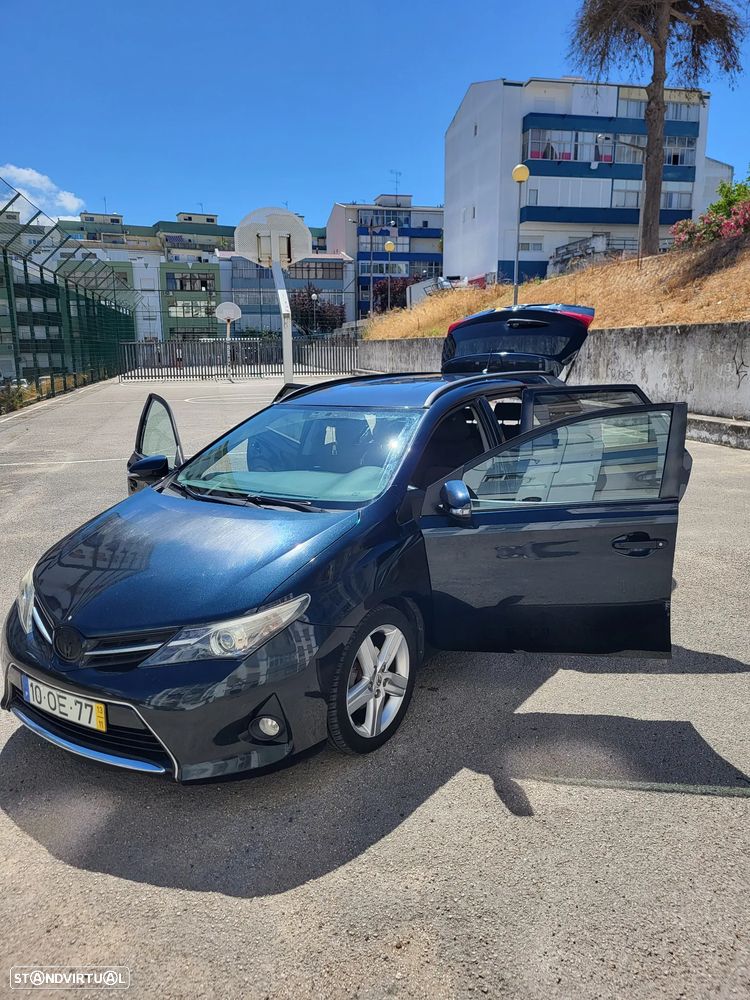 Toyota Auris Touring Sports 1.4 D-4D Com+P.Sport - 1