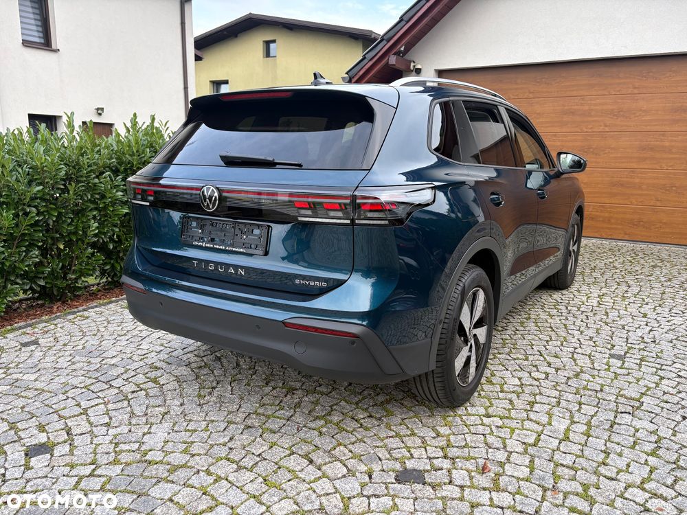 Volkswagen Tiguan 1.5 eTSI OPF DSG Life - 6