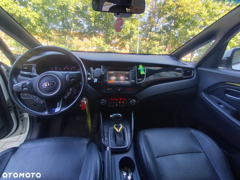 Kia Carens 1.7 CRDi 141 ISG Vision - 14