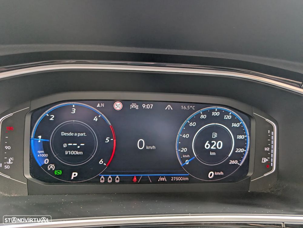 VW T-Roc 2.0 TDI R-Line DSG - 17