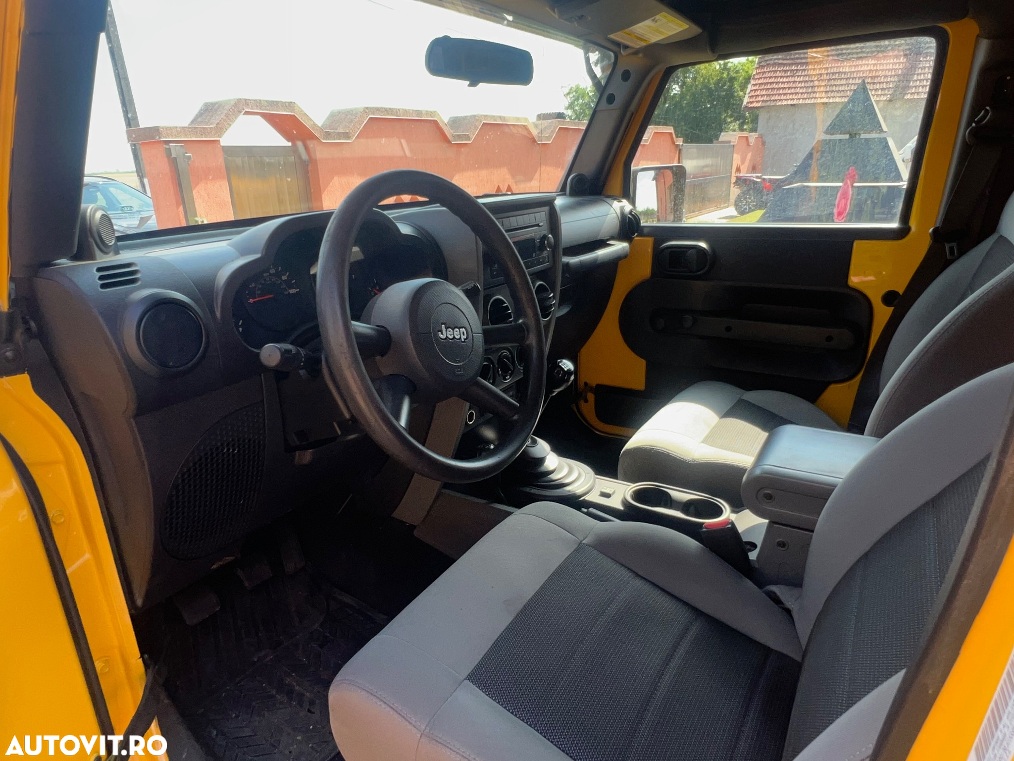 Jeep Wrangler - 14