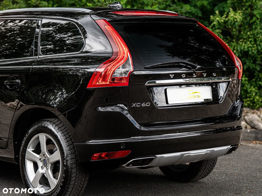 Volvo XC 60 D4 Drive-E Ocean Race - 25