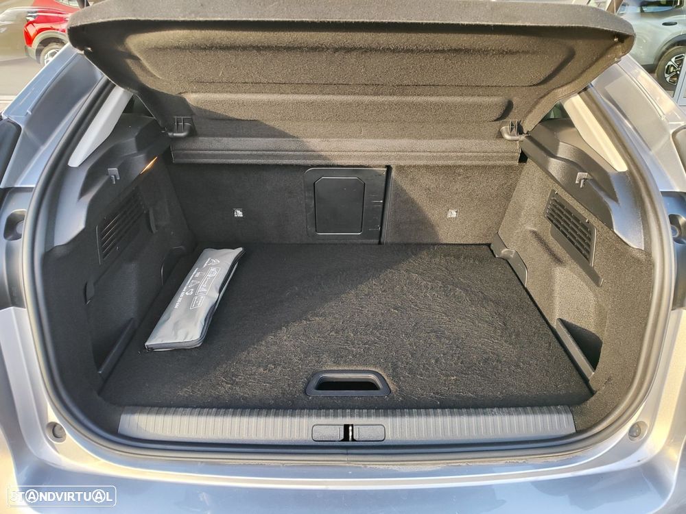 Citroën C4 1.2 PureTech Shine EAT8 - 22