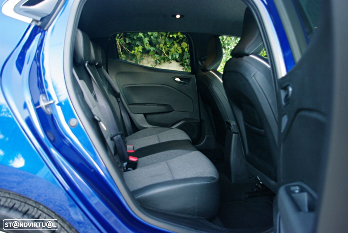 Renault Clio 1.0 TCe Techno - 23
