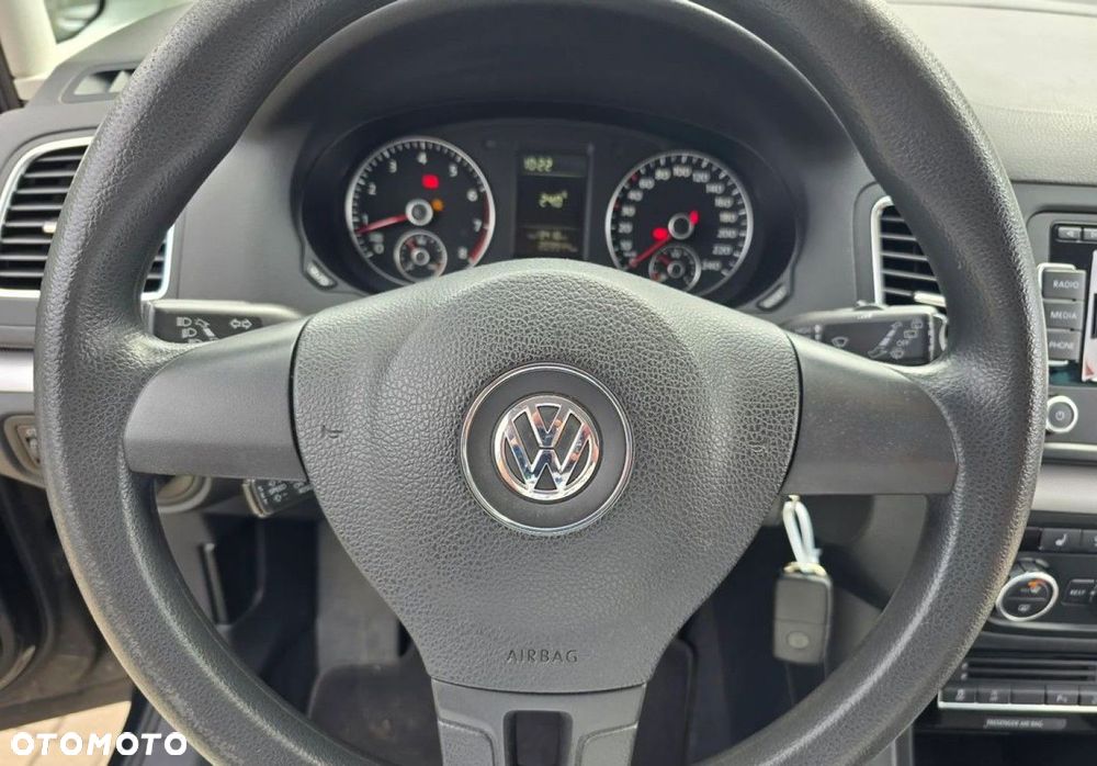 Volkswagen Sharan - 28