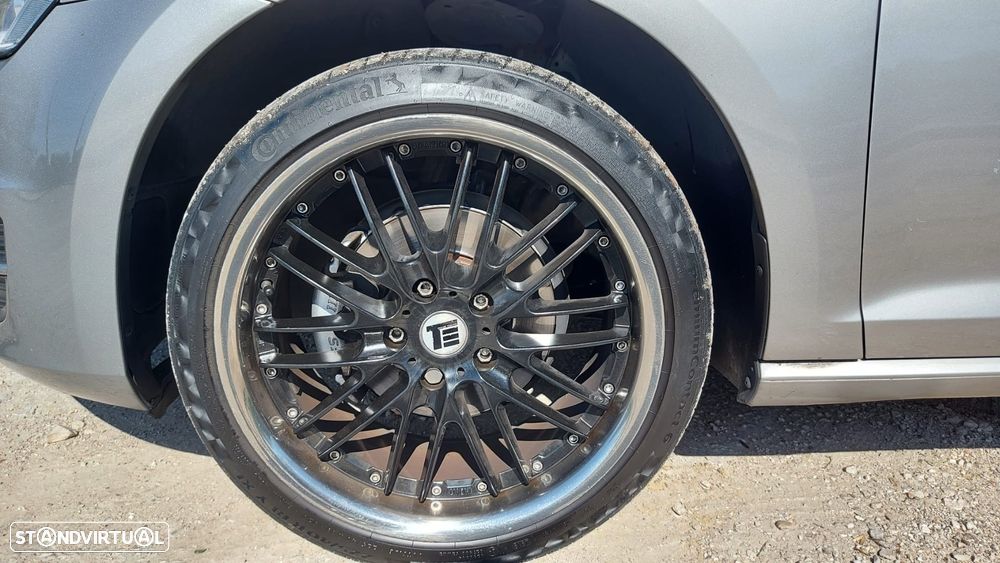 VW Golf 1.6 TDi Confortline - 10