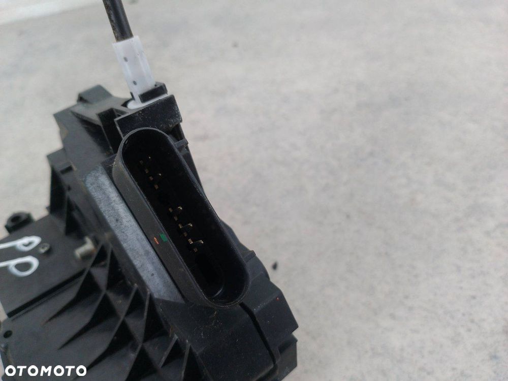 ZAMEK DRZWI PRAWY PRZÓD VOLVO V60 31301739 - 10