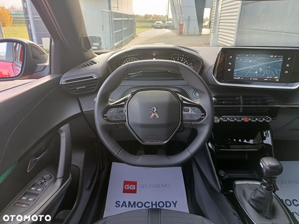 Peugeot 2008 PureTech 100 Allure S&S BVM6 - 18