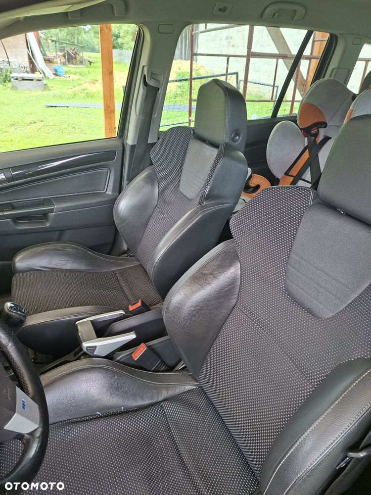 Opel Zafira - 6