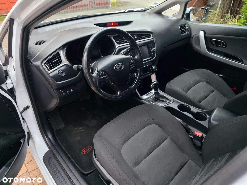 Kia Ceed 1.6 CRDi L Business Line DCT - 2