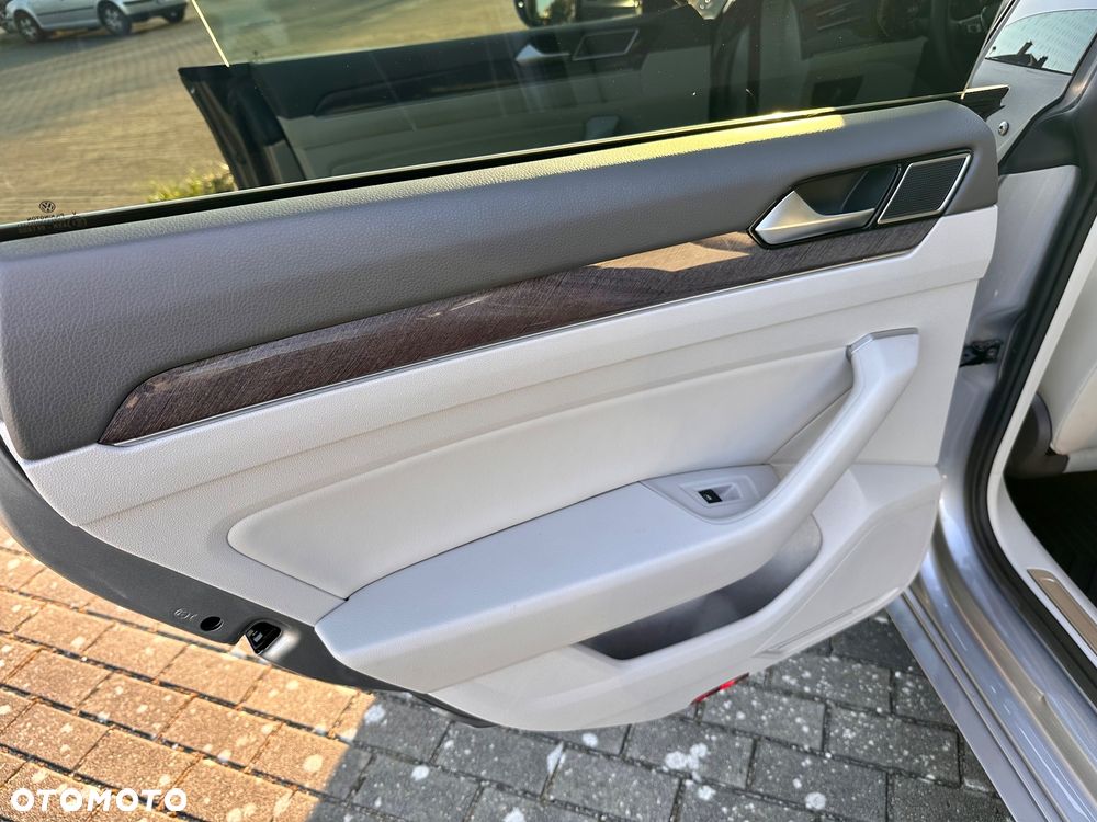 Volkswagen Arteon 2.0 TDI Bi-Turbo SCR 4Mot Elegance DSG - 11
