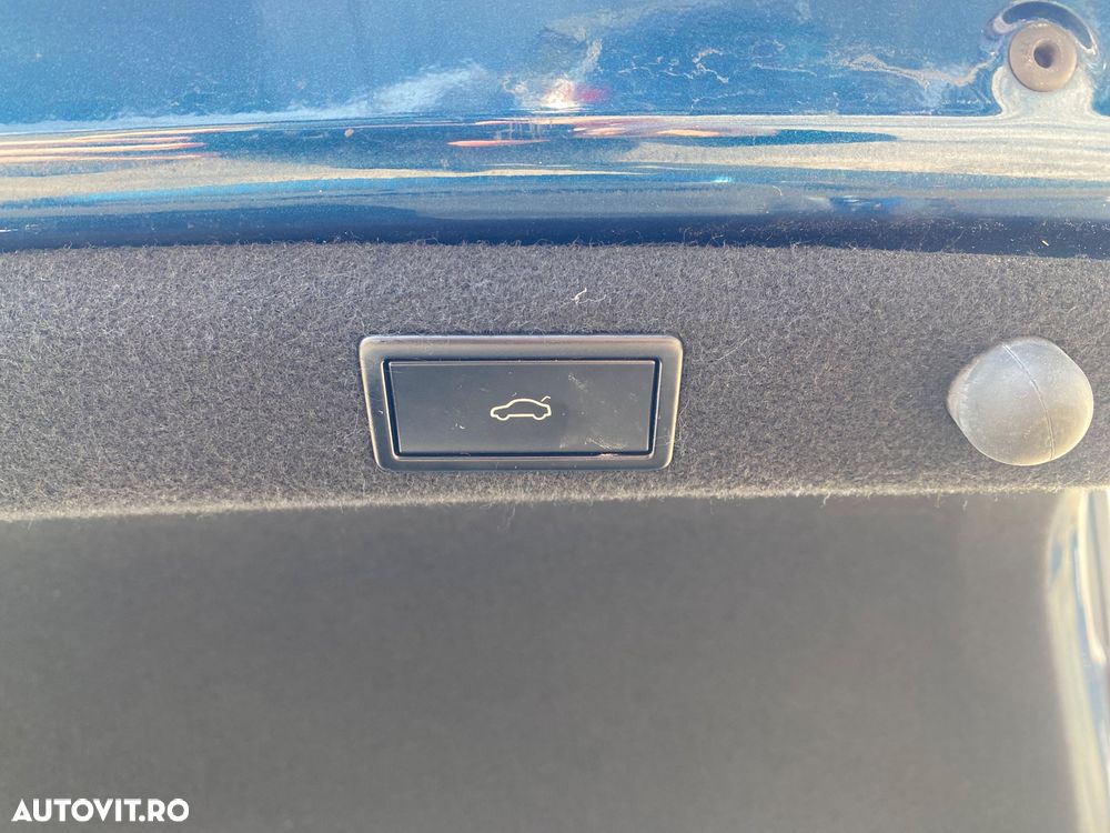 Skoda Superb 2.0 TDI 4X4 DSG L&K - 24