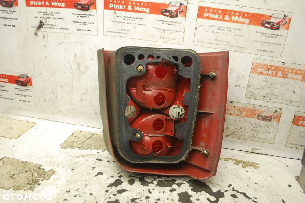 LAMPA PRAWY TYŁ TYLNA PRAWA 3B9945096AA VW PASSAT B5 KOMBI LIFT - 6