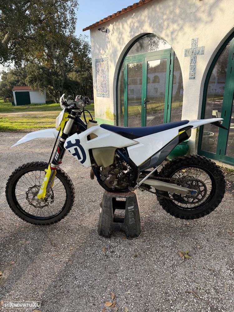 Husqvarna FE - 4
