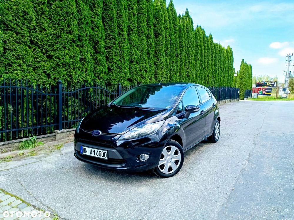 Ford Fiesta - 2