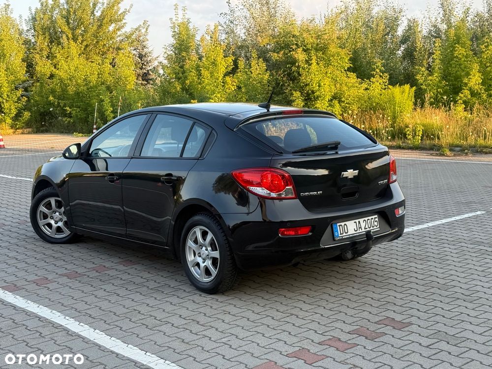 Chevrolet Cruze 2.0 D LT - 12