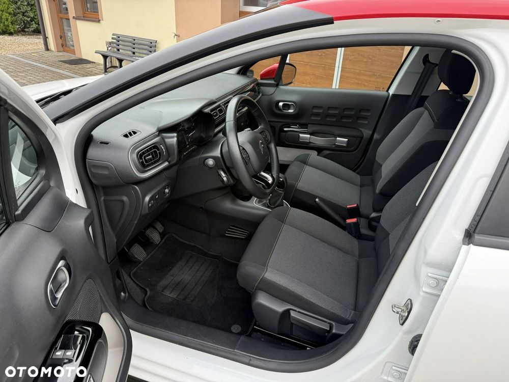 Citroën C3 1.2 PureTech Shine - 20