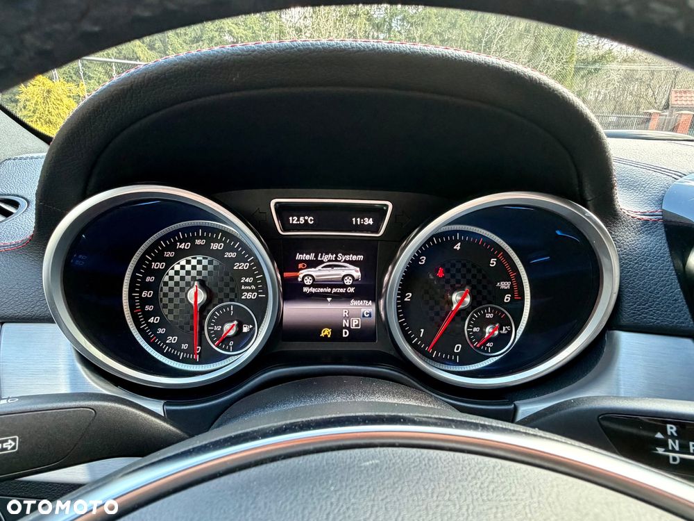 Mercedes-Benz GLE 350 d 4-Matic - 39