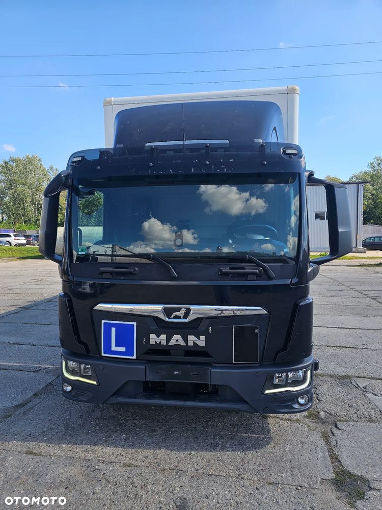 MAN TGL 12.250 z 2022r rozstaw osi 4.25 Nauka Jazdy automat - 2