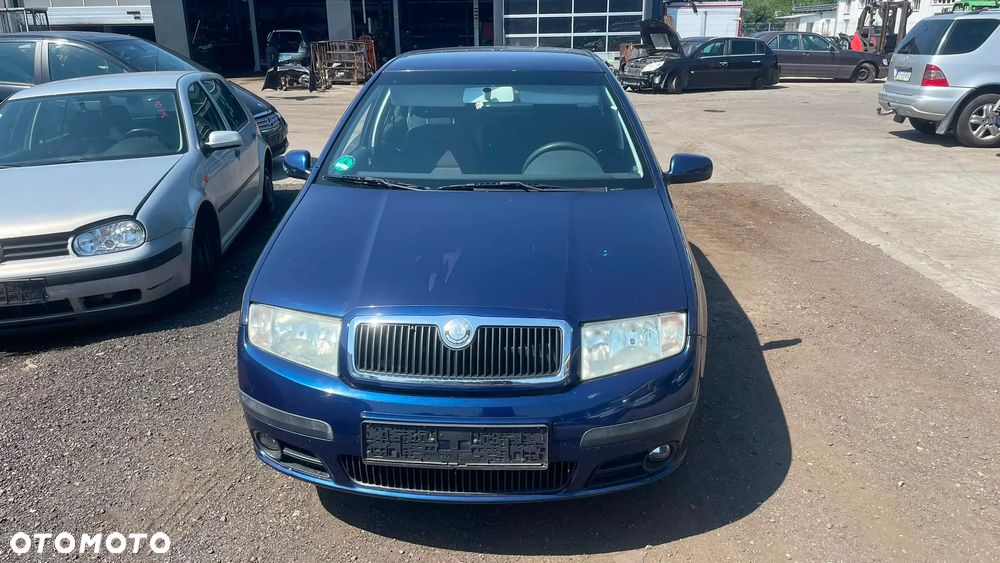 SKODA FABIA  NA CZĘŚCI Kolor: LF5Q - 7