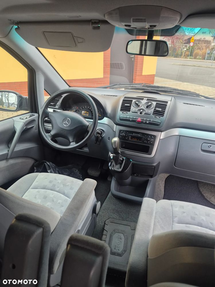 Mercedes-Benz Viano - 9