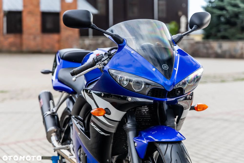 Yamaha R6 - 9