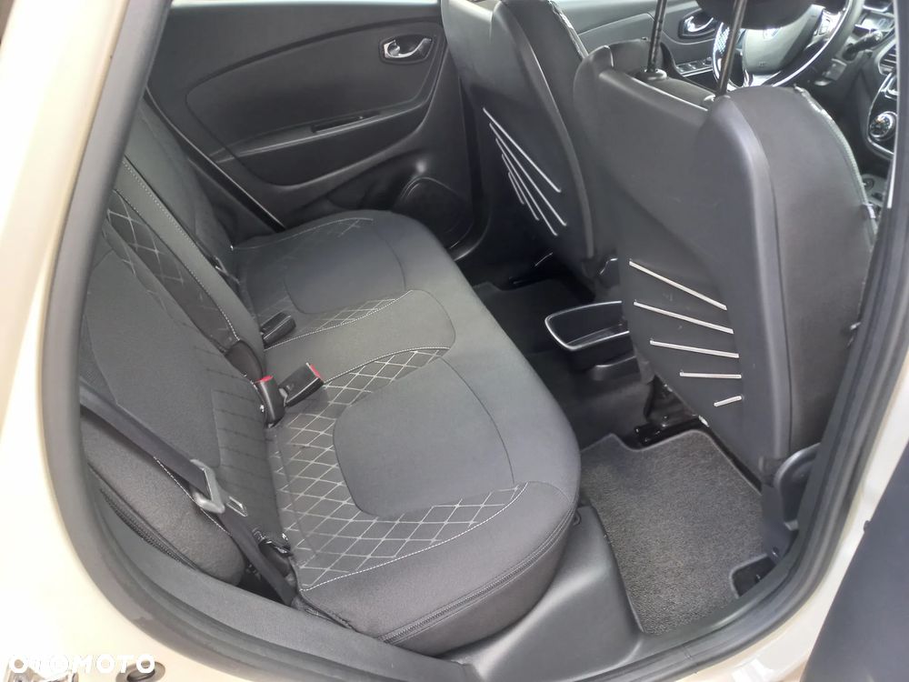 Renault Captur TCe 120 EDC Luxe - 24