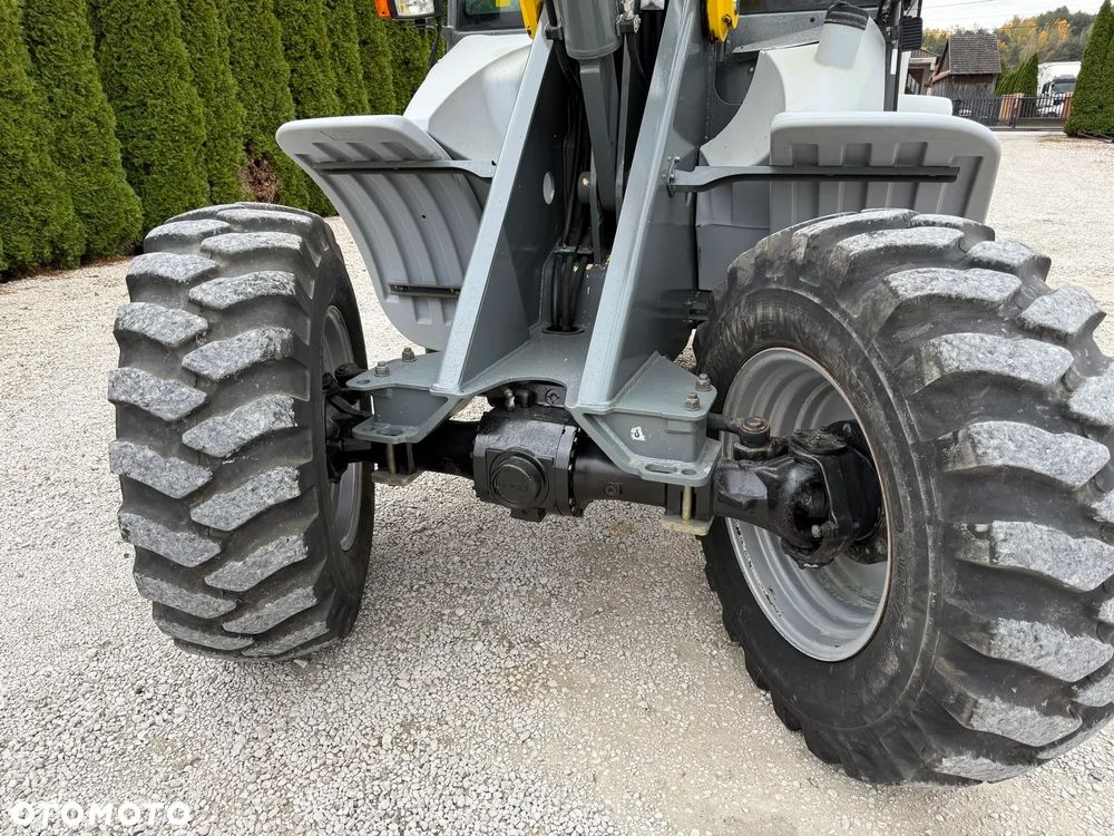 Kramer 780 / PIĘKNA! / Z NIEMIEC / ORYGINAŁ / ZWINNA I SZYBKA / UDŹWIG 3500KG / 480 580 680 880 1150 - 31