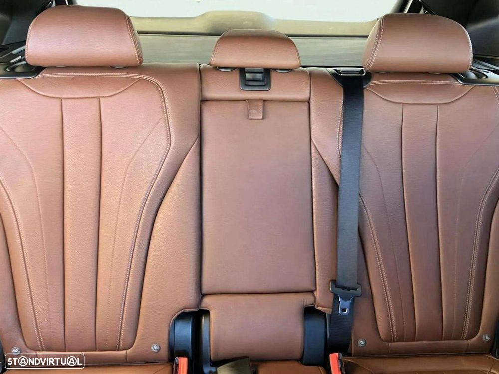 BMW X5 25 d sDrive Pack M - 14