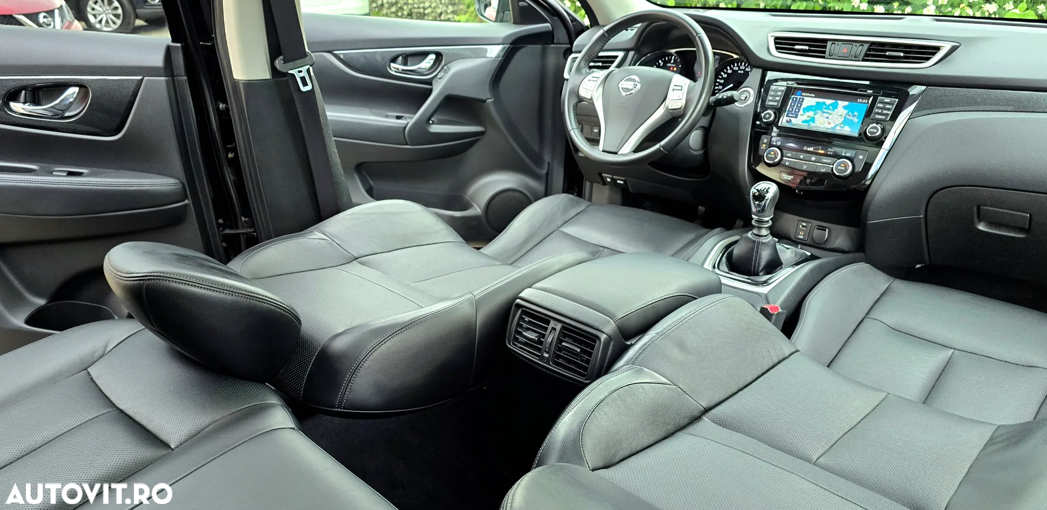 Nissan X-Trail 1.6 dCi ALL-MODE 4x4i Tekna - 24