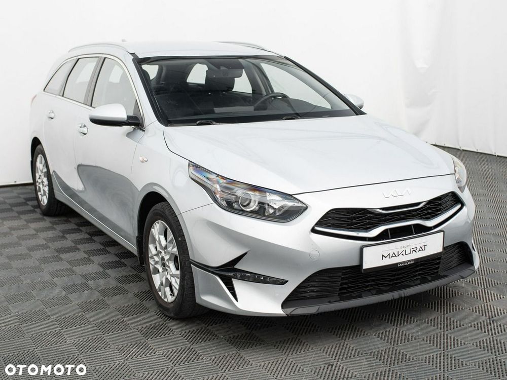 Kia Ceed 1.5 T-GDI M - 4