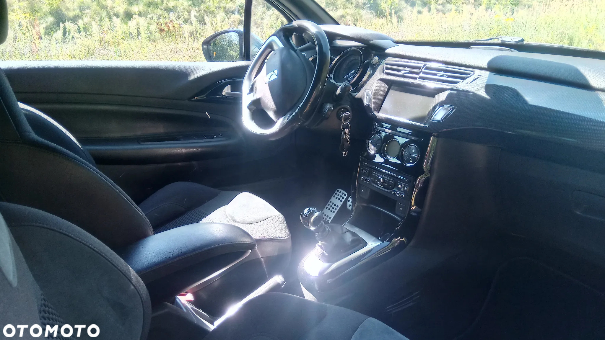 Citroën DS3 THP 165 Start & Stop SportChic - 8