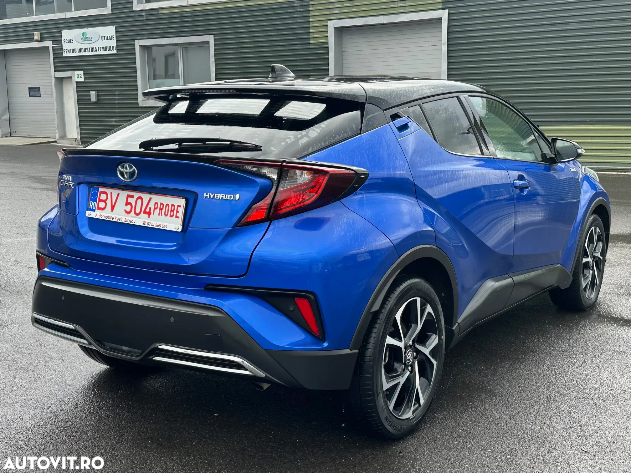 Toyota C-HR 2.0 HSD 184 CP 4x2 CVT Classy Bi-Tone - 4