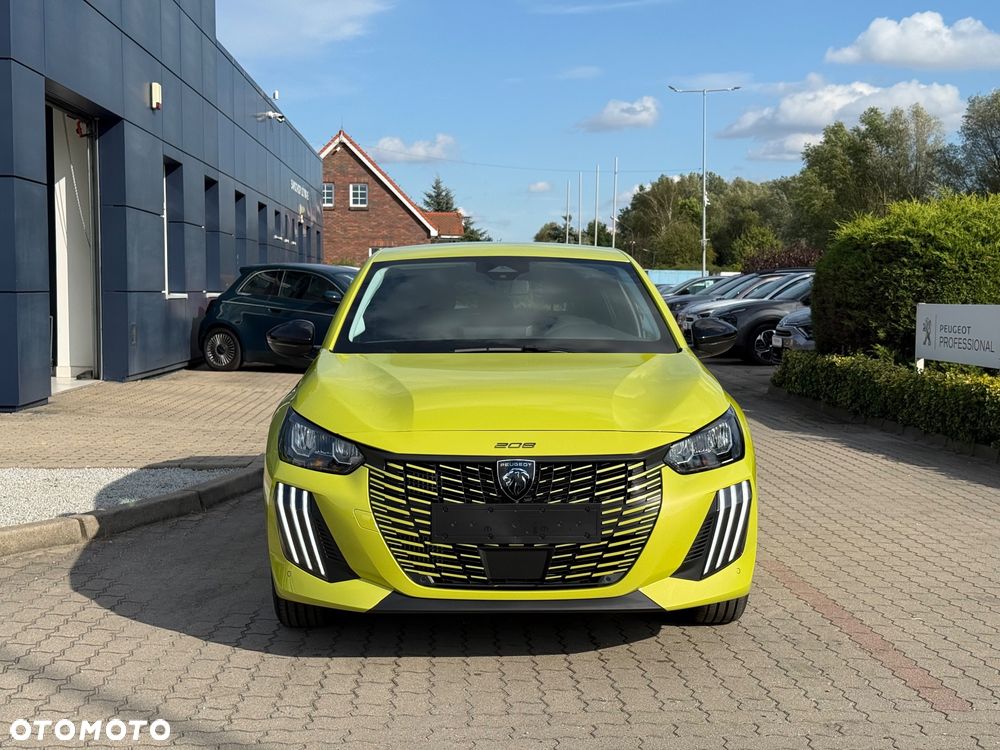 Peugeot 208 - 3