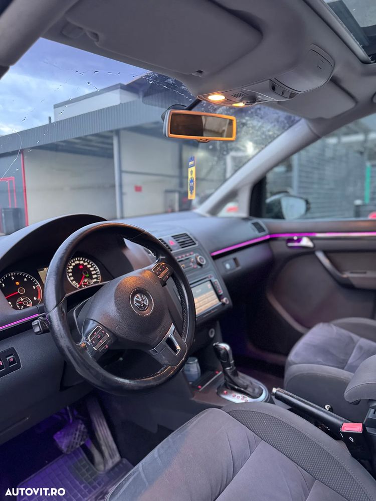 Volkswagen Touran 2.0 TDI DPF Highline DSG - 7