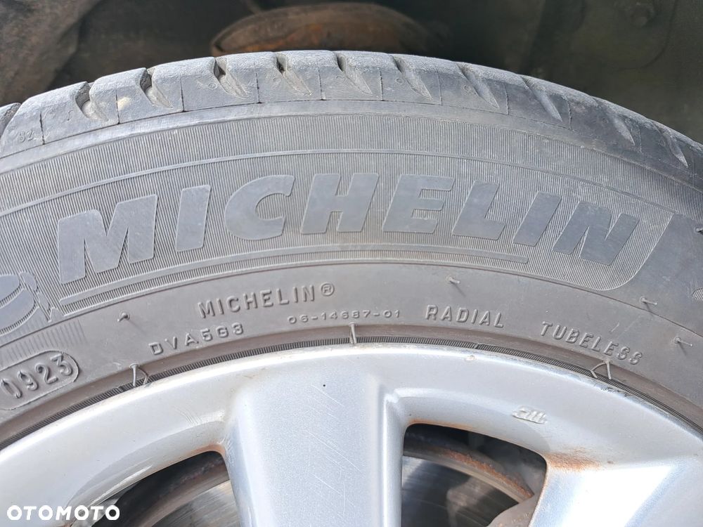 Toyota Corolla Verso 1.8 Sol + 7os - 14