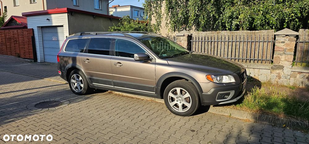 Volvo XC 70 3.2 AWD Summum - 1