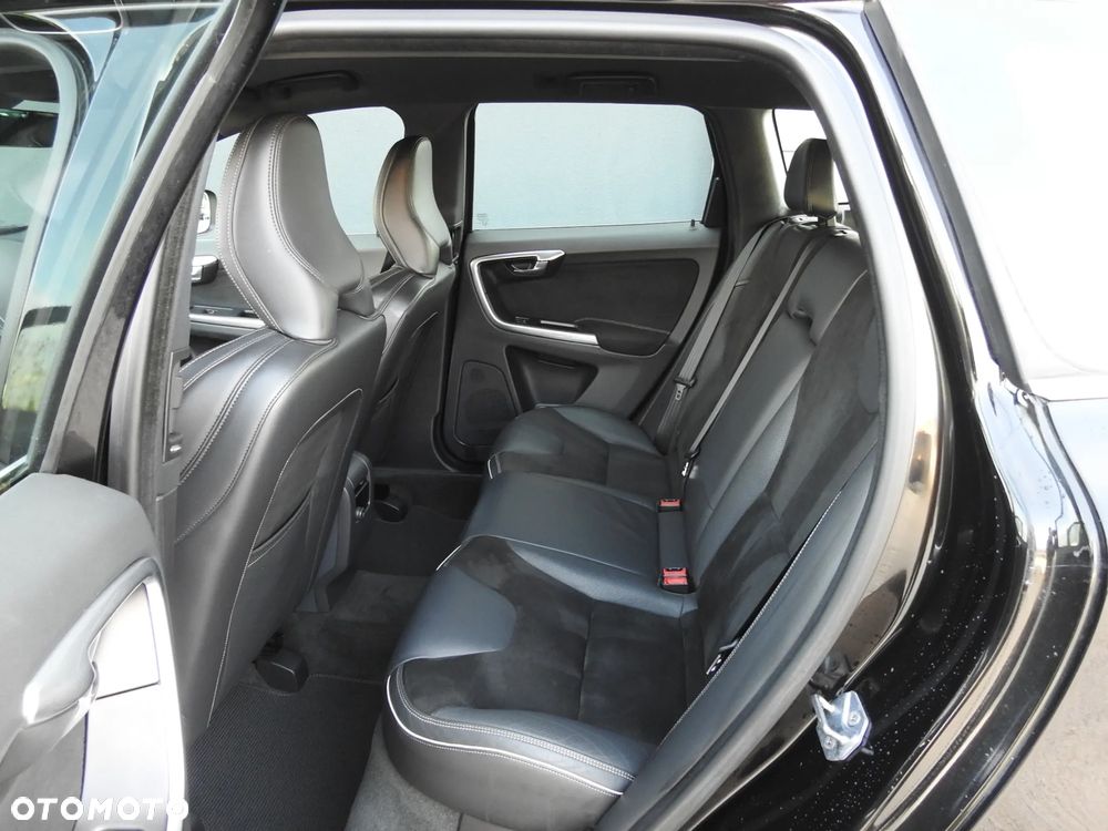 Volvo XC 60 D4 Drive-E R-Design Momentum - 8