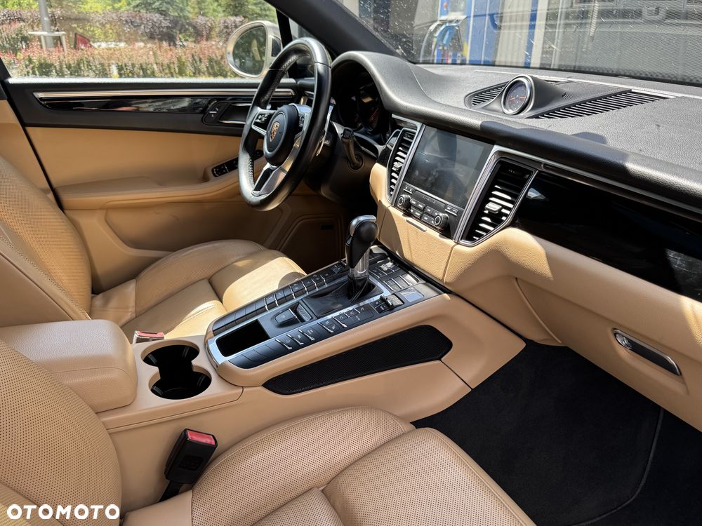 Porsche Macan - 7